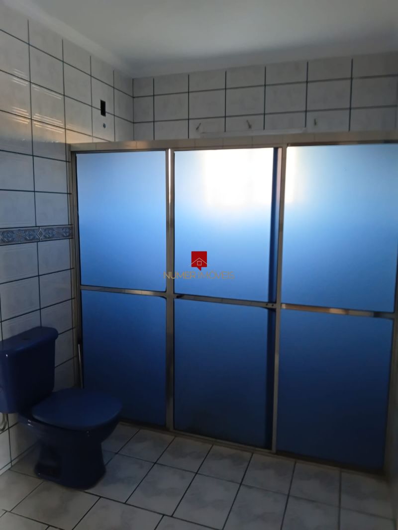 ALUGO SOBRADO NAS TRÊSVENDAS 