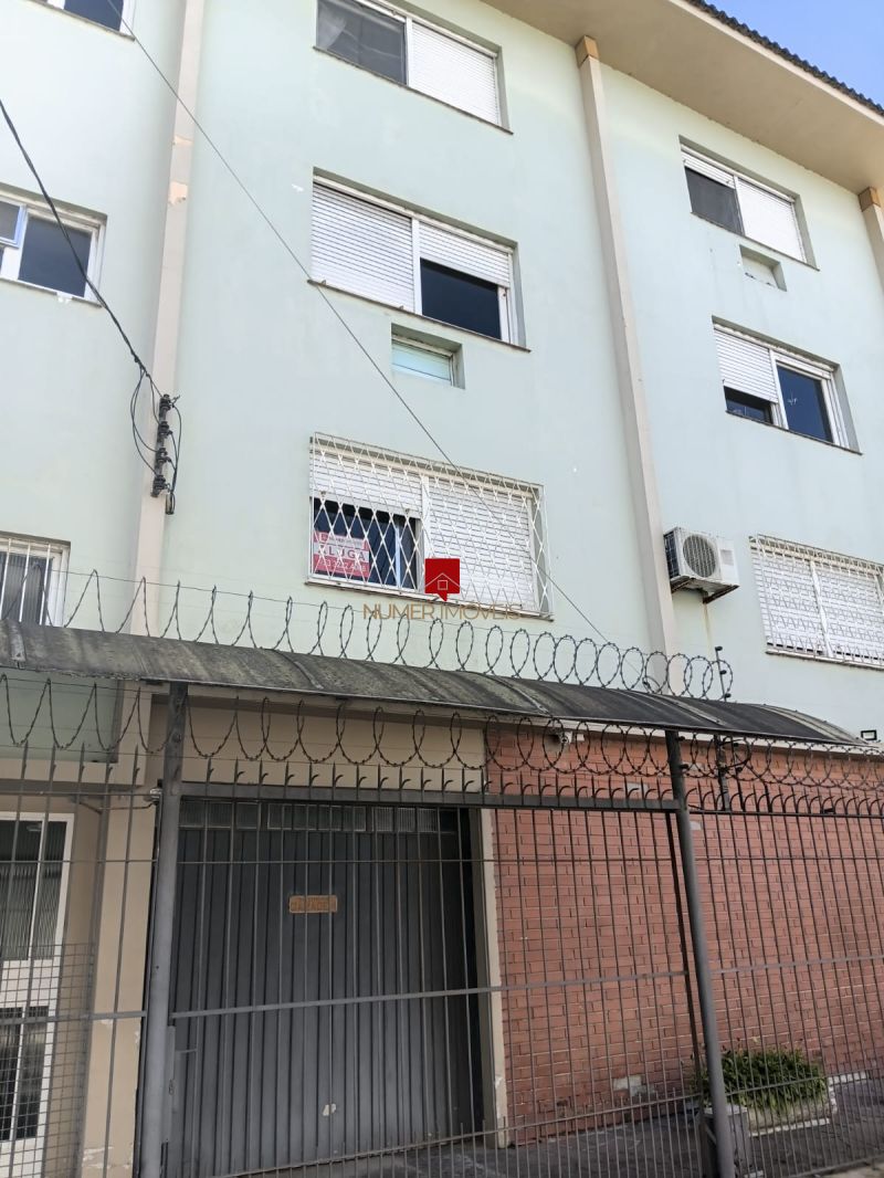 APARTAMENTO MOBILIADO COM GARAGEM COBERTA