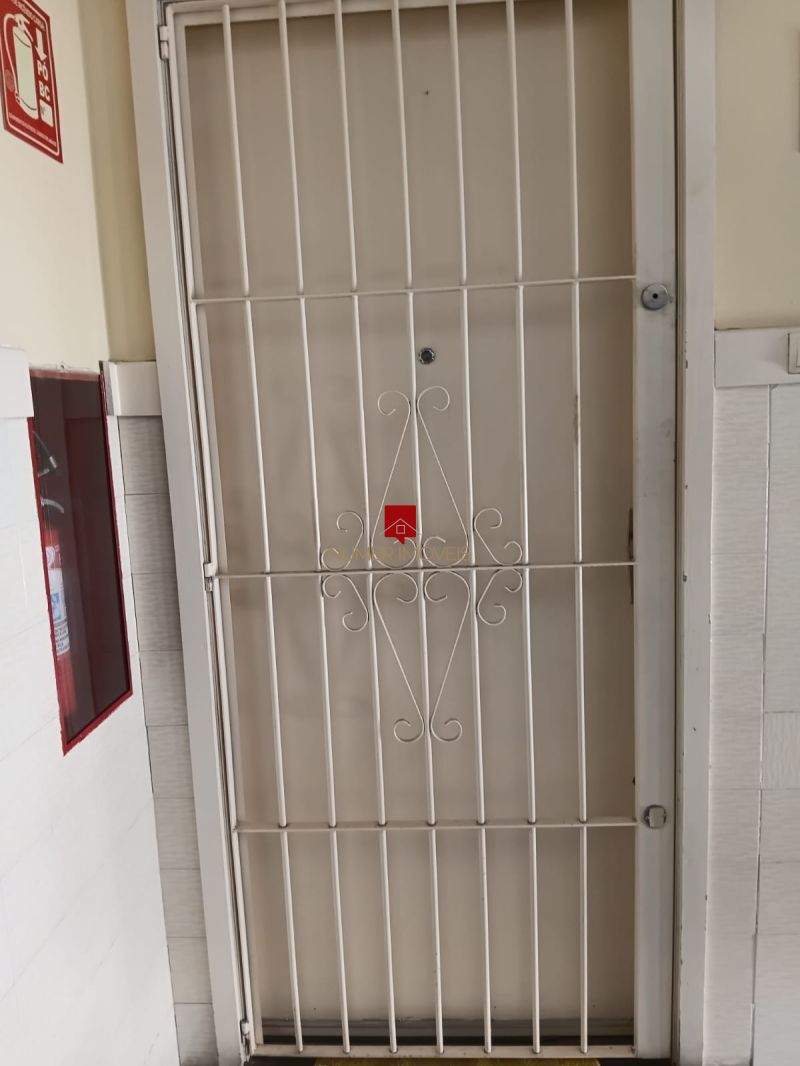 APARTAMENTO MOBILIADO COM GARAGEM COBERTA