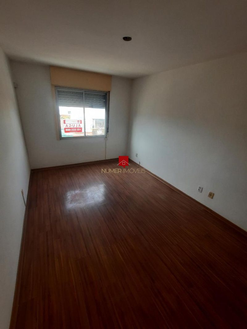 APARTAMENTO 2 DORMITÓRIOS NA DEODORO