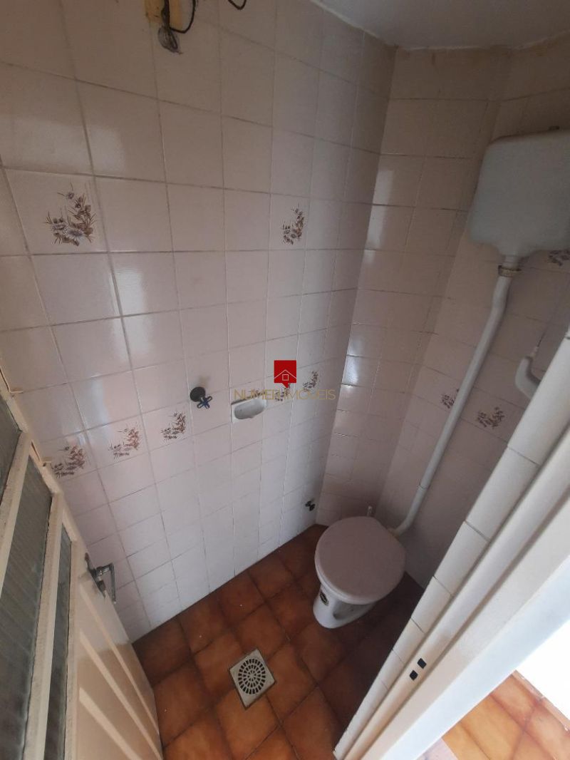 APARTAMENTO 2 DORMITÓRIOS NA DEODORO