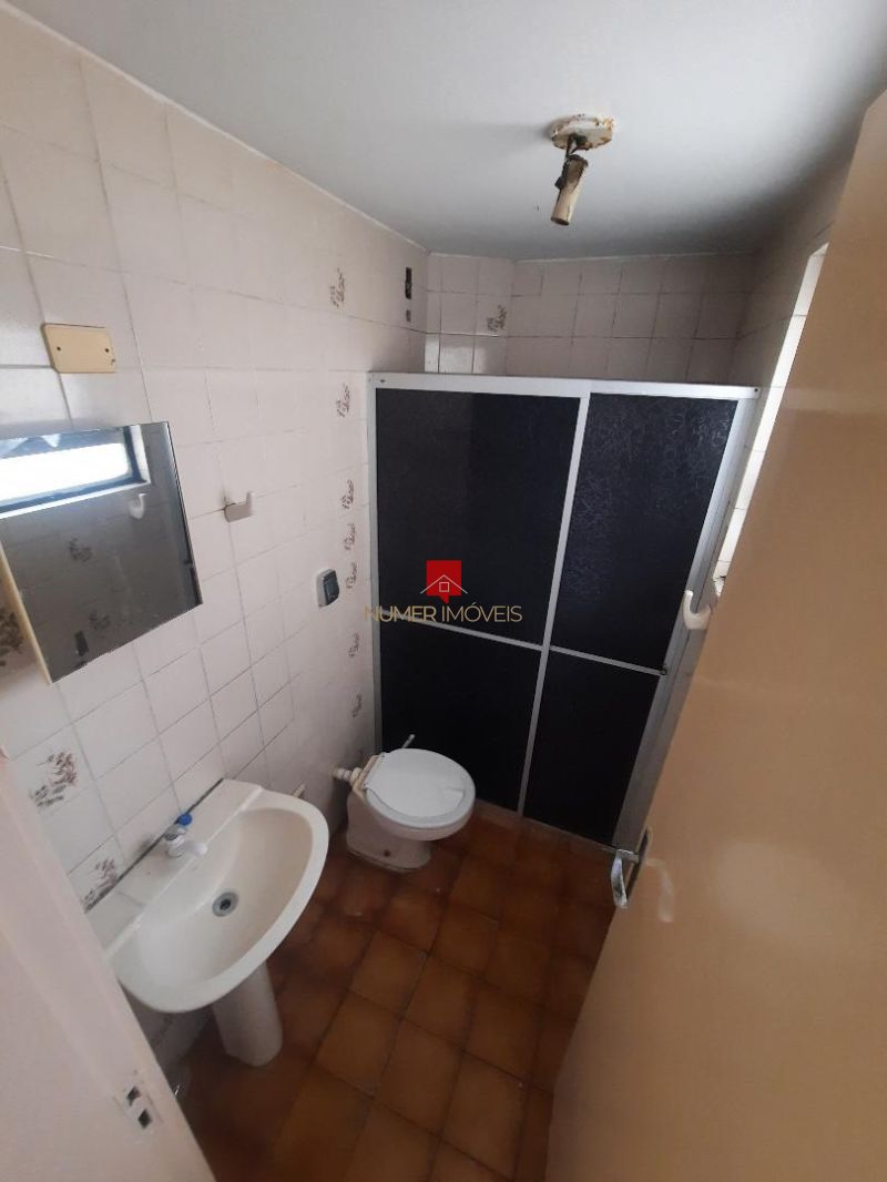 APARTAMENTO 2 DORMITÓRIOS NA DEODORO