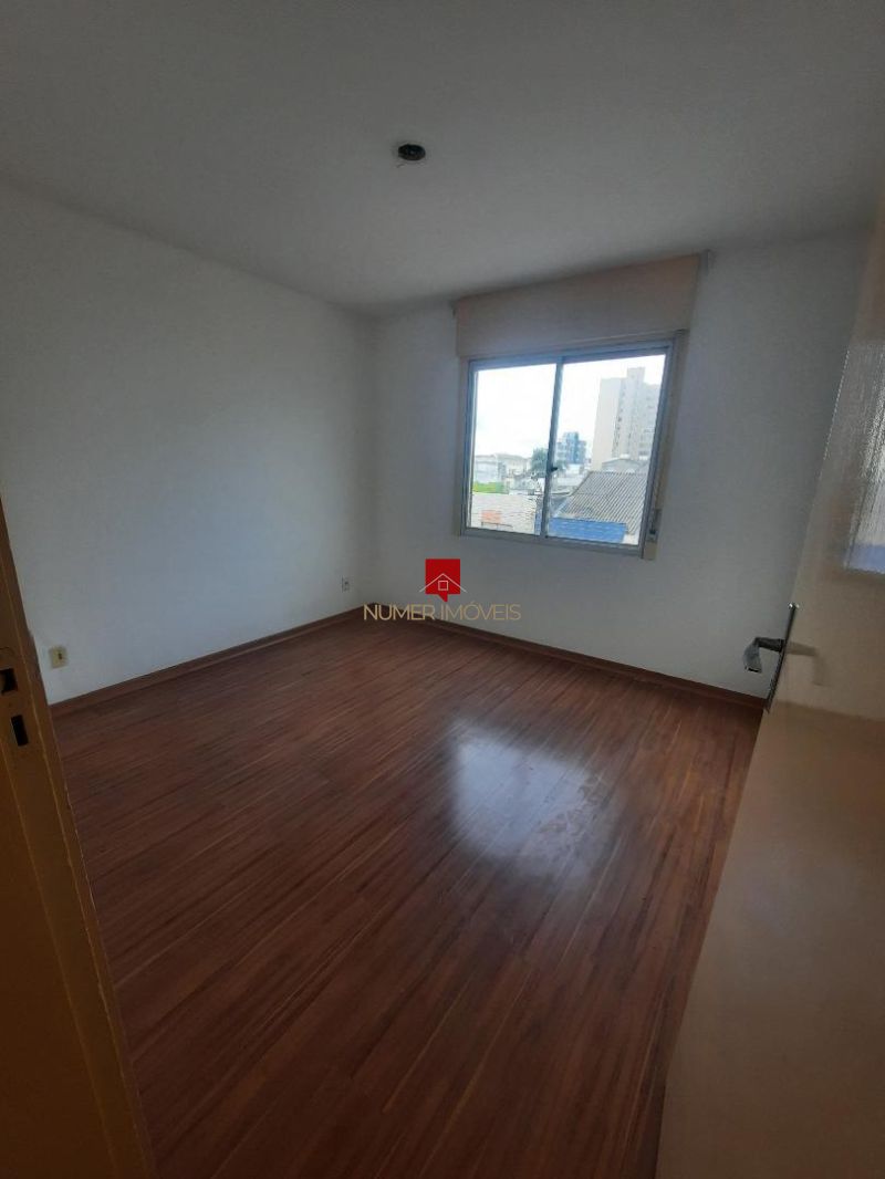 APARTAMENTO 2 DORMITÓRIOS NA DEODORO