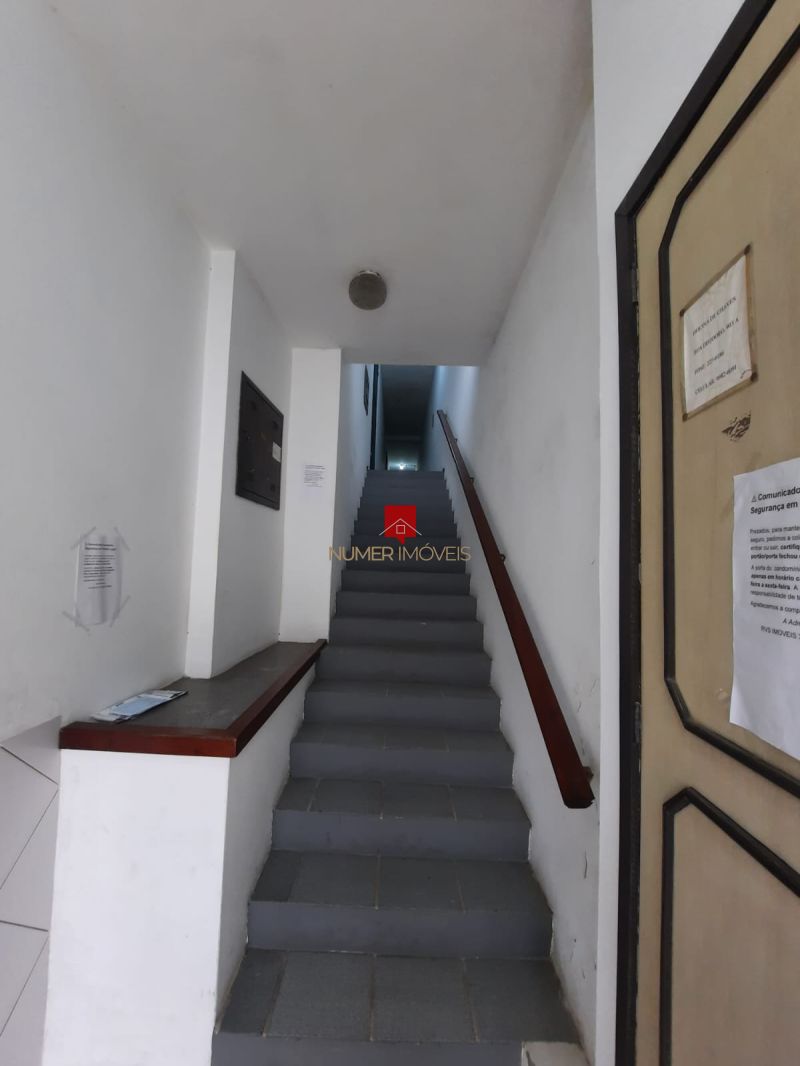 ALUGO SALA COMERCIAL PROXIMO A AV. BENTO GOÇALVES