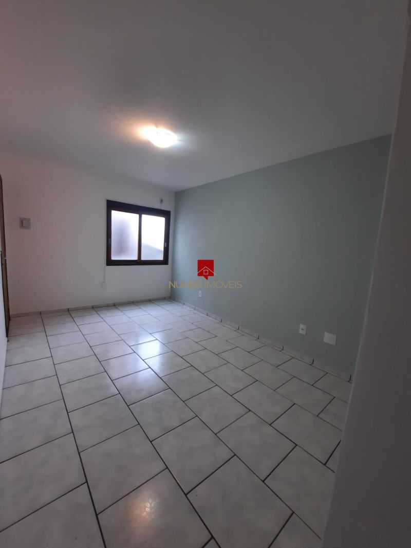 ALUGO SALA COMERCIAL PROXIMO A AV. BENTO GOÇALVES