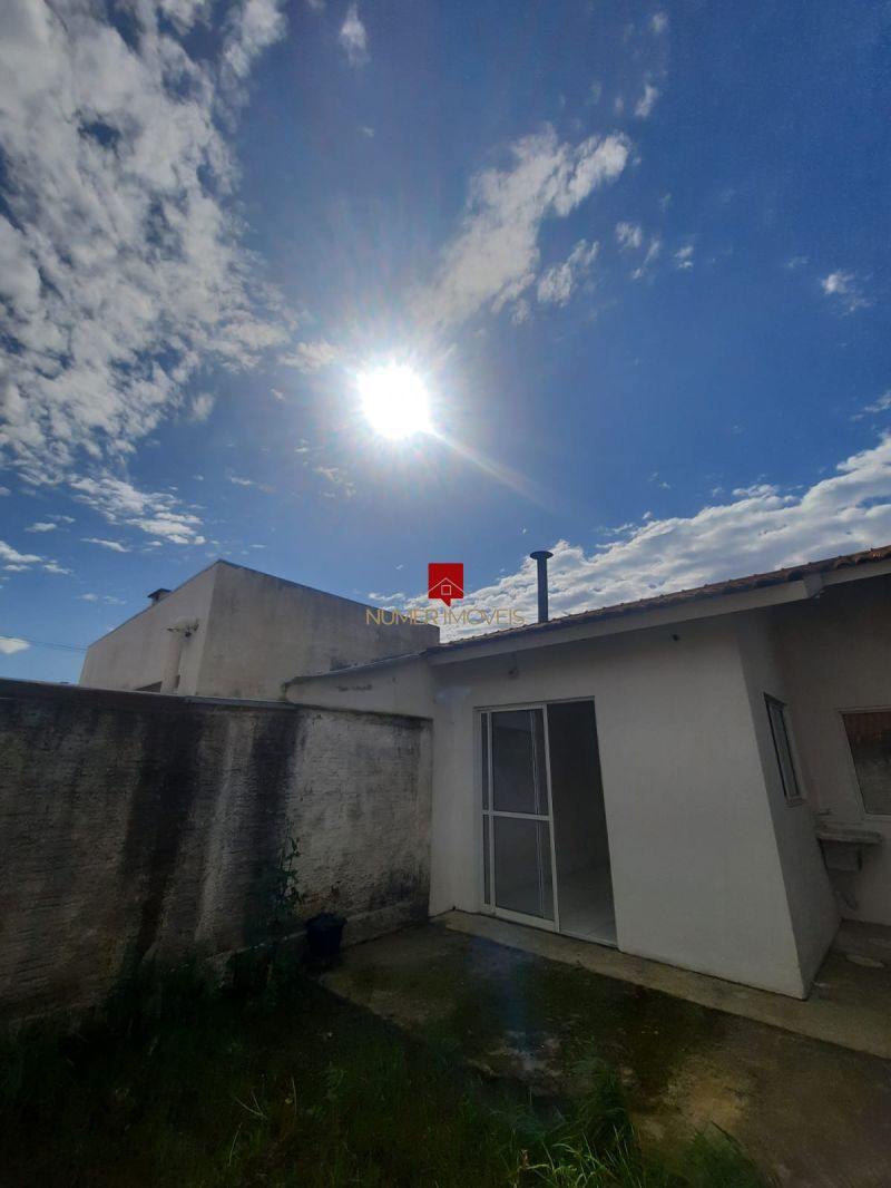CASA EM CONDOMÍNIO 2DormitÃ³rios no bairro AREAL em PELOTAS