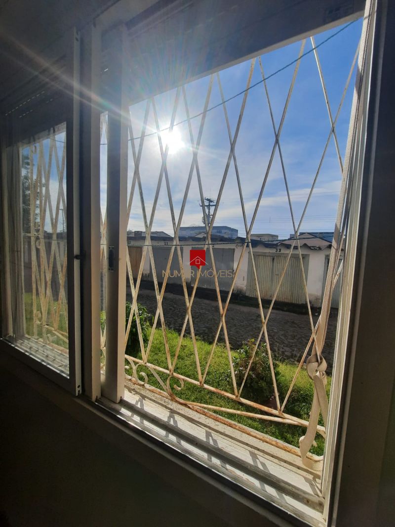 APARTAMENTO 3 DORMITORIOS COM GARAGEM COBERTA