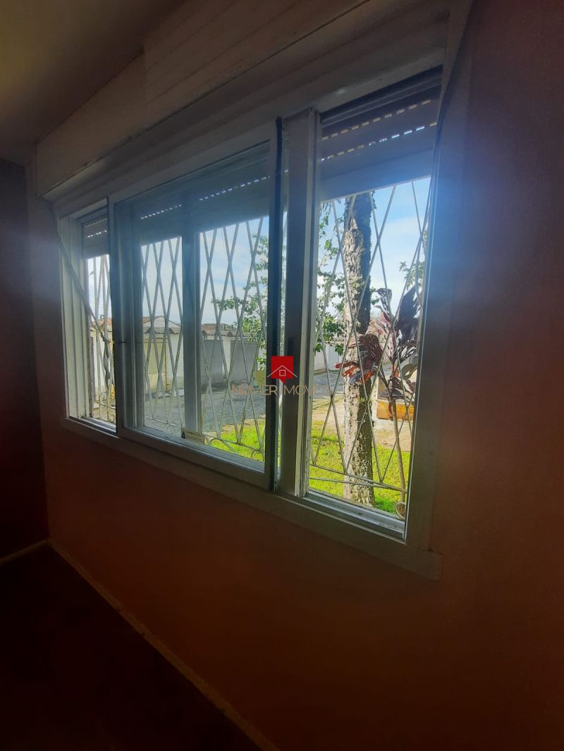 APARTAMENTO 3 DORMITORIOS COM GARAGEM COBERTA