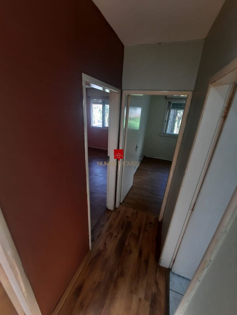 APARTAMENTO 3 DORMITORIOS COM GARAGEM COBERTA