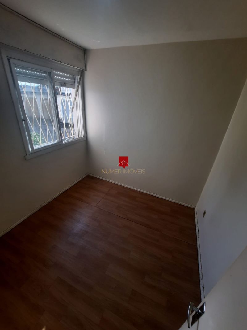 APARTAMENTO 3 DORMITORIOS COM GARAGEM COBERTA