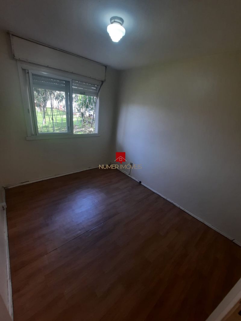 APARTAMENTO 3 DORMITORIOS COM GARAGEM COBERTA