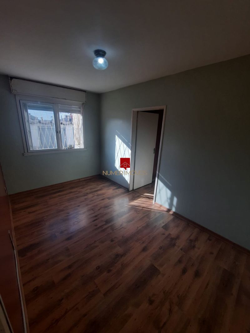 APARTAMENTO 3 DORMITORIOS COM GARAGEM COBERTA