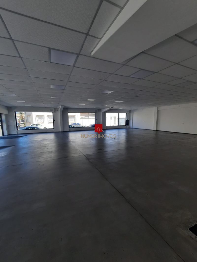 PRÉDIO COMERCIAL no bairro CENTRO em PELOTAS