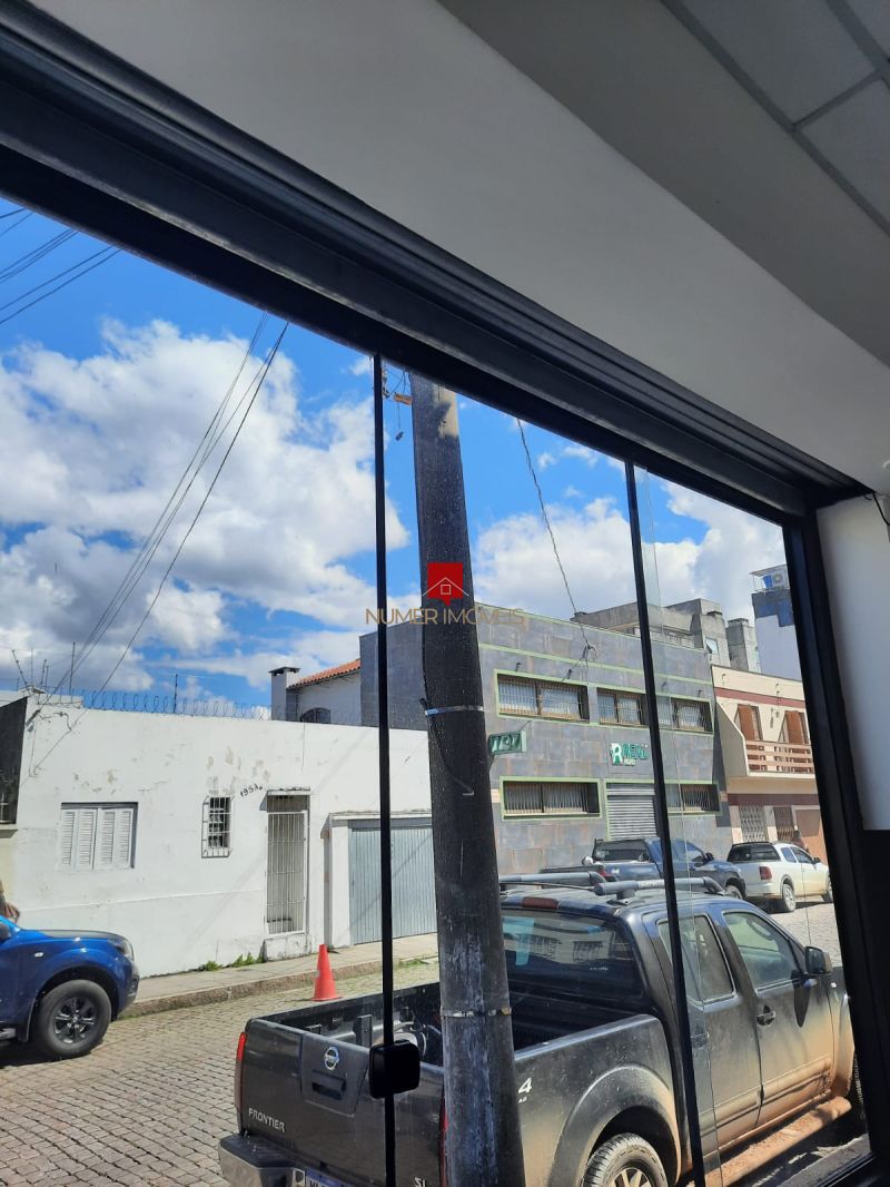PRÉDIO COMERCIAL no bairro CENTRO em PELOTAS