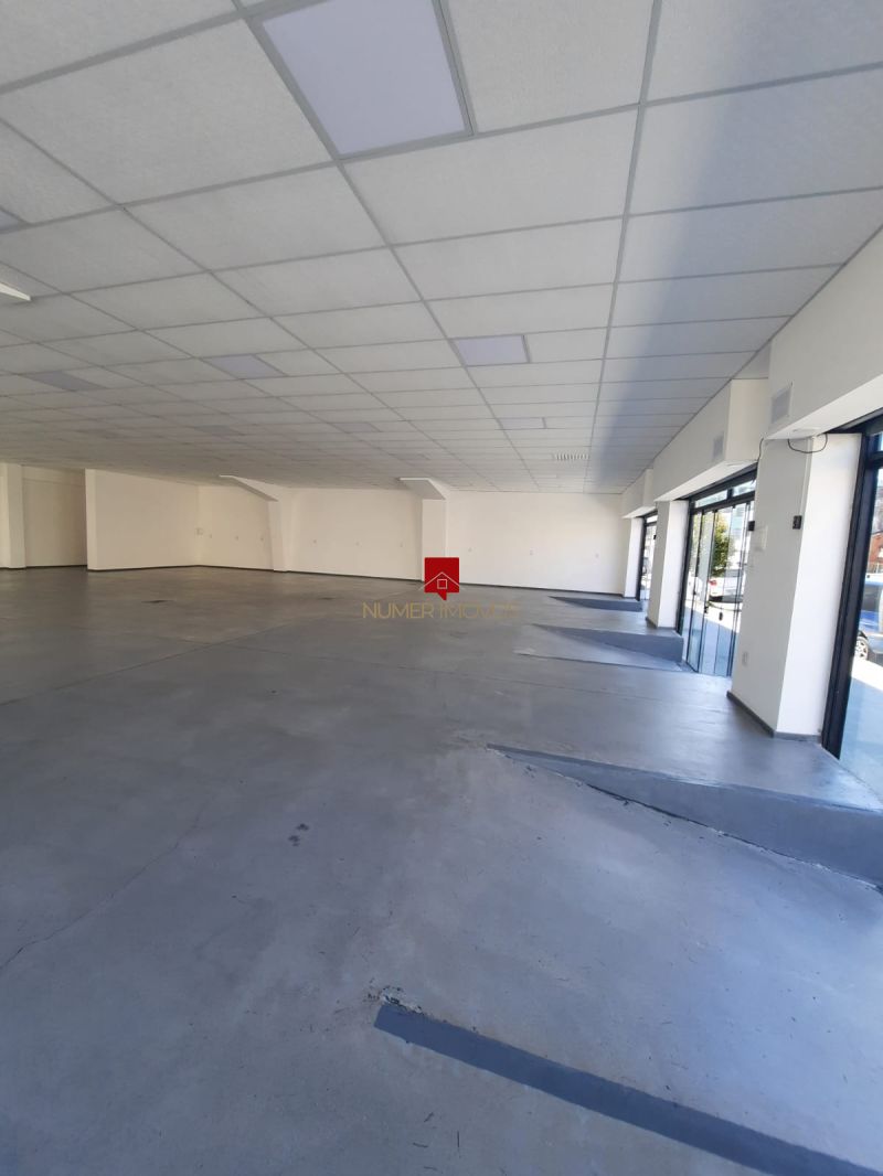 PRÉDIO COMERCIAL no bairro CENTRO em PELOTAS