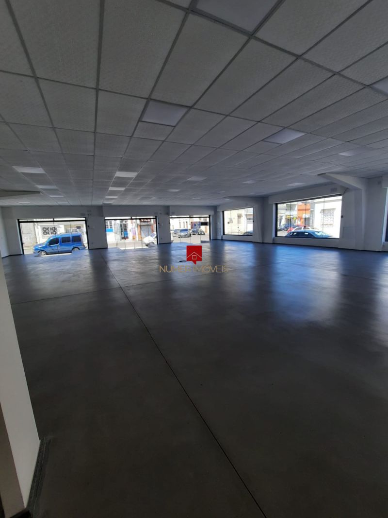 PRÉDIO COMERCIAL no bairro CENTRO em PELOTAS
