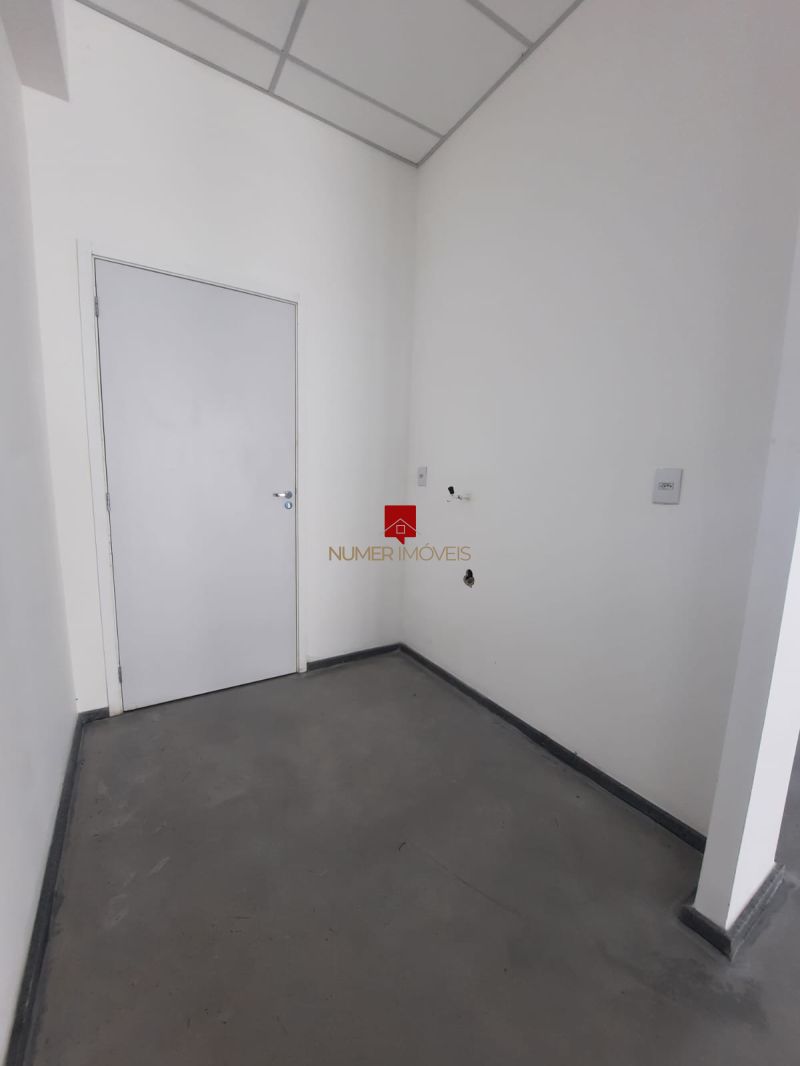 PRÉDIO COMERCIAL no bairro CENTRO em PELOTAS