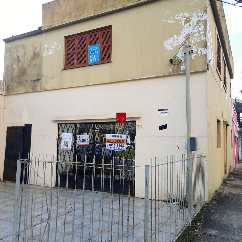 CASA NA DOMINGOS DE ALMEIDA PERTO DA BARONESA