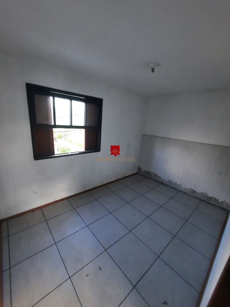 CASA NA DOMINGOS DE ALMEIDA PERTO DA BARONESA