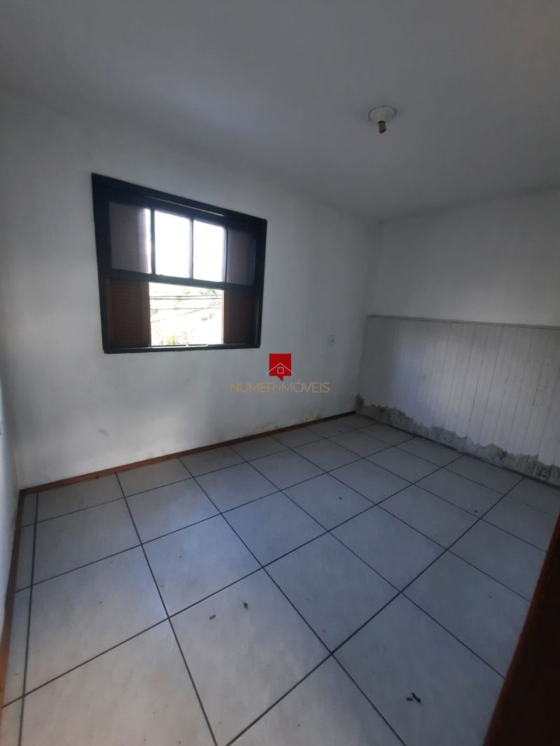 CASA NA DOMINGOS DE ALMEIDA PERTO DA BARONESA