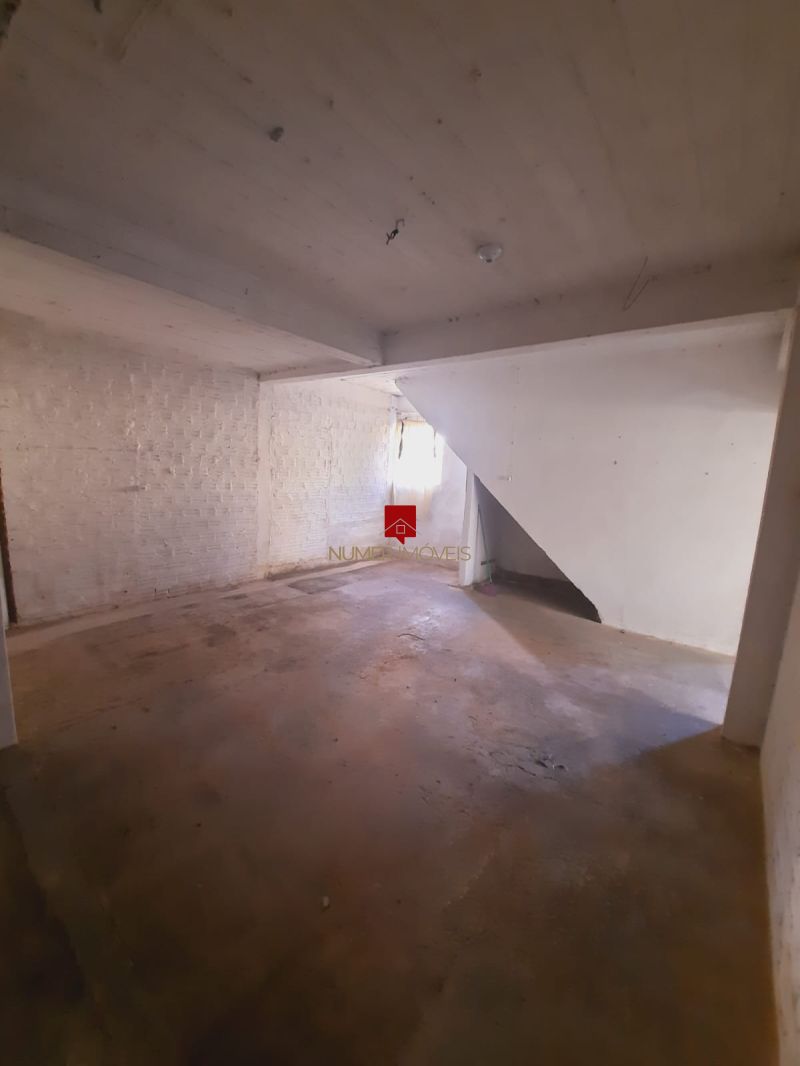 CASA NA DOMINGOS DE ALMEIDA PERTO DA BARONESA