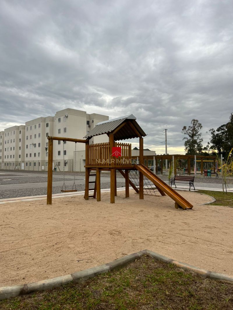 APARTAMENTO SEMIMOBILIADO NO BELLA VITA 