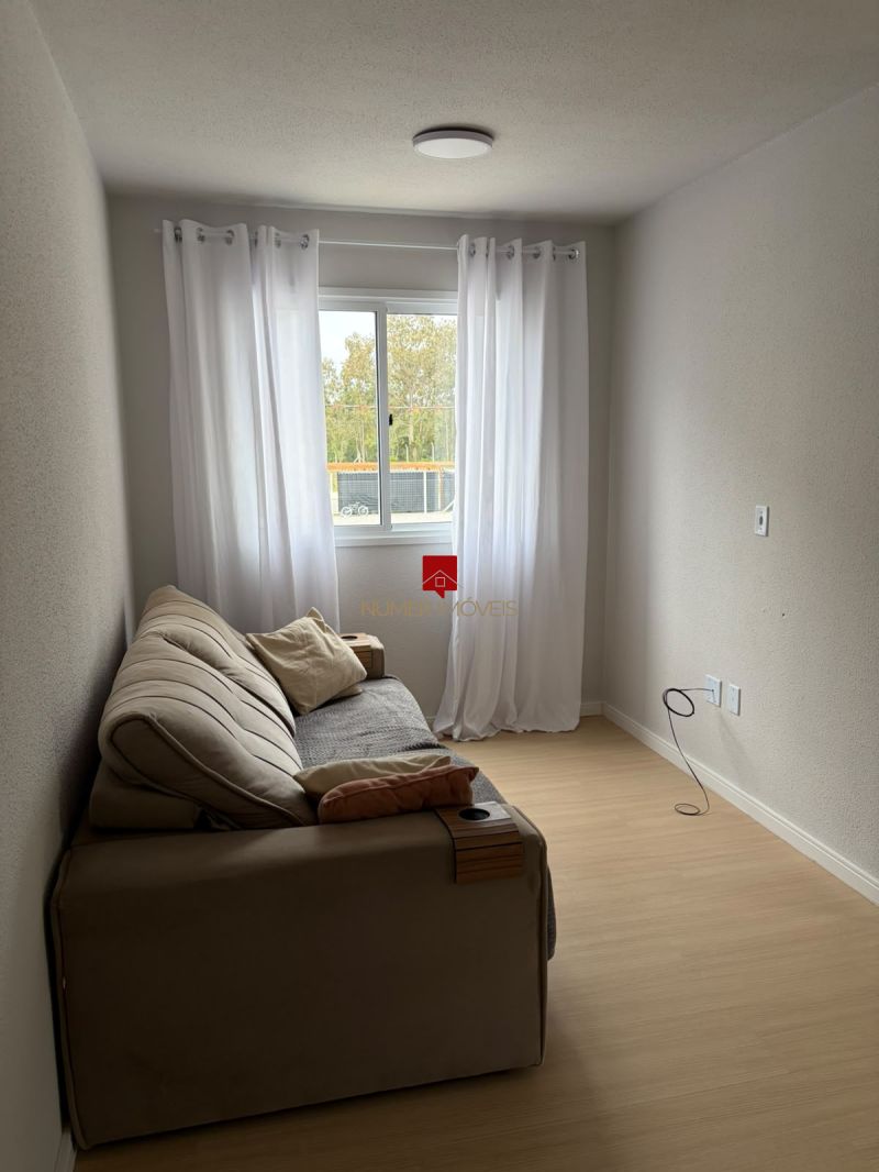 APARTAMENTO SEMIMOBILIADO NO BELLA VITA 