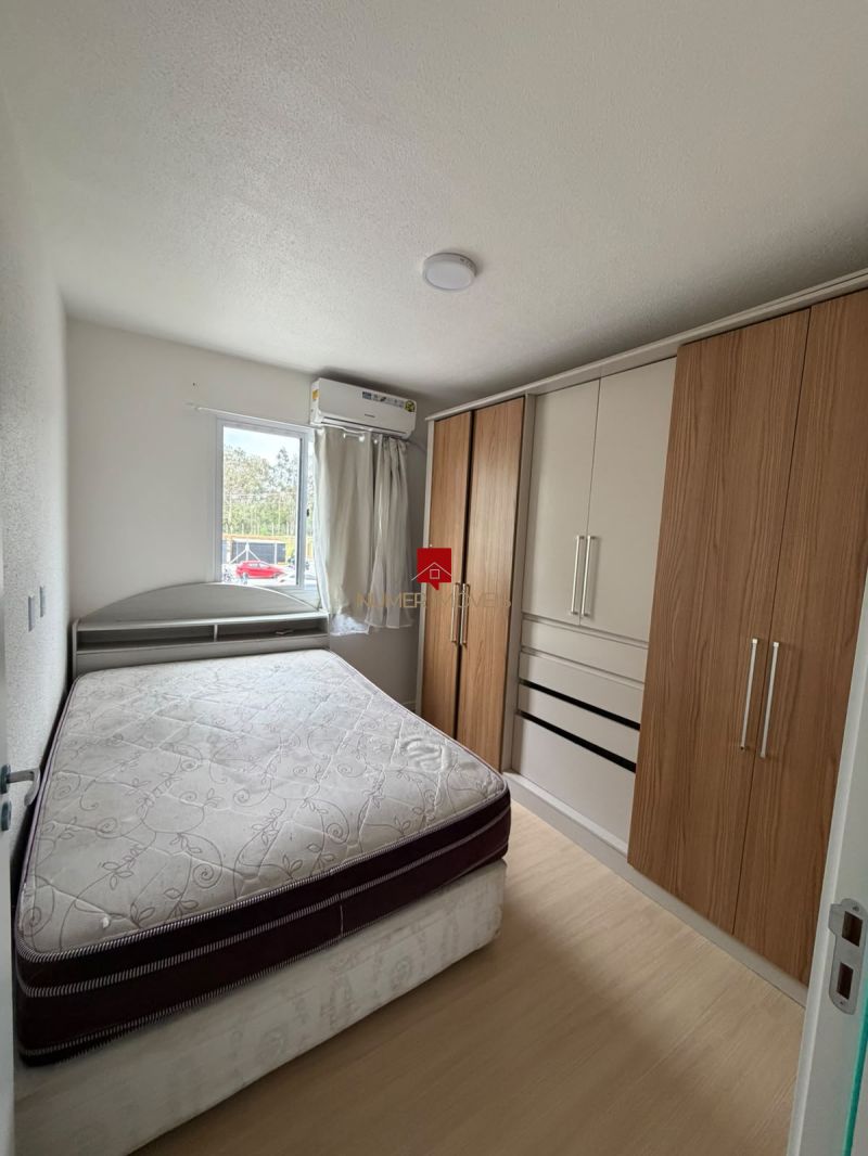 APARTAMENTO SEMIMOBILIADO NO BELLA VITA 