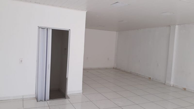 Sala, 70 m²  no bairro GUARUJA em LAGES/SC - Loja Imobiliária o seu portal de imóveis para alugar, aluguel e locação