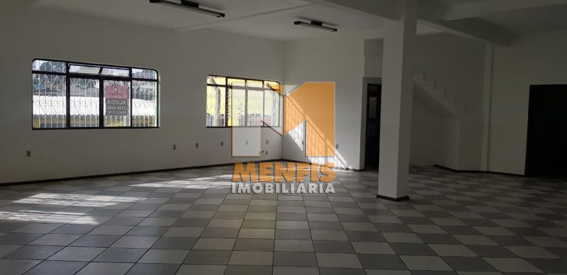 Sala para alugar  com  190 m²  no bairro COPACABANA em LAGES/SC