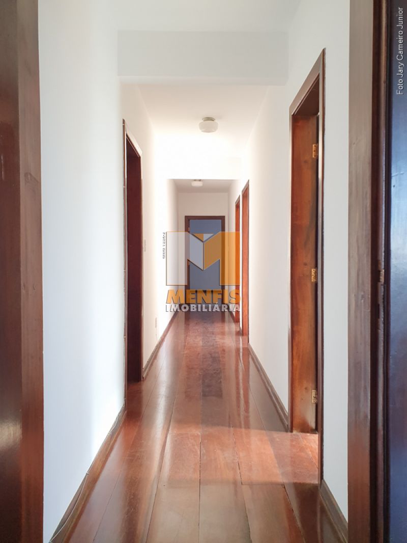 Apartamento para alugar  com  2 quartos 200 m²  no bairro CENTRO em LAGES/SC