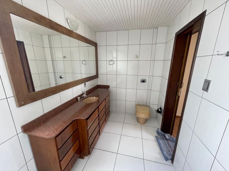 Apto 3 quartos  no bairro CENTRO em LAGES