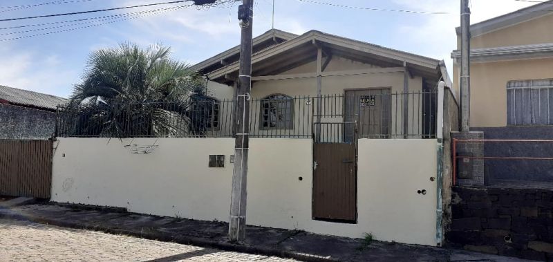 Casa 3 quartos  no bairro BELA VISTA em LAGES