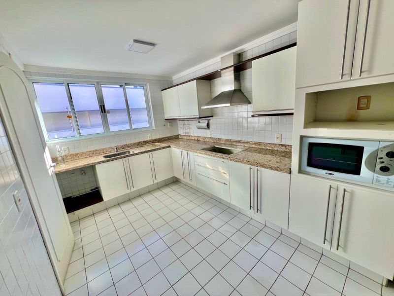 Casa 3 quartos  no bairro CENTRO em LAGES