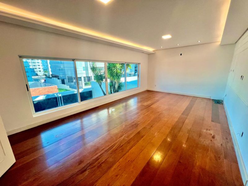 Casa 3 quartos  no bairro CENTRO em LAGES