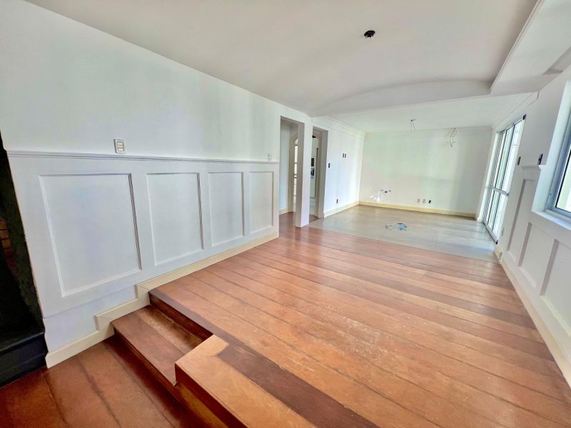 Casa 3 quartos  no bairro CENTRO em LAGES