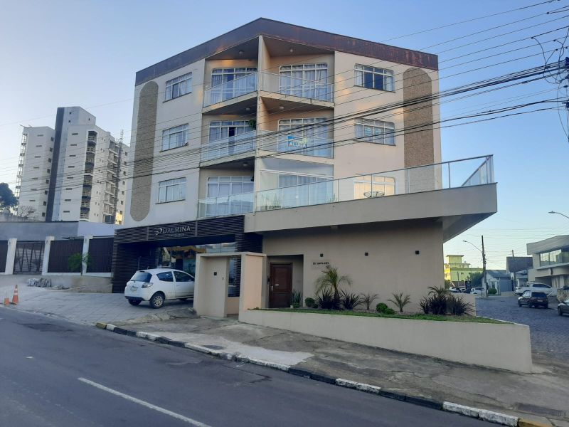 Apto 2 quartos  no bairro CENTRO em LAGES