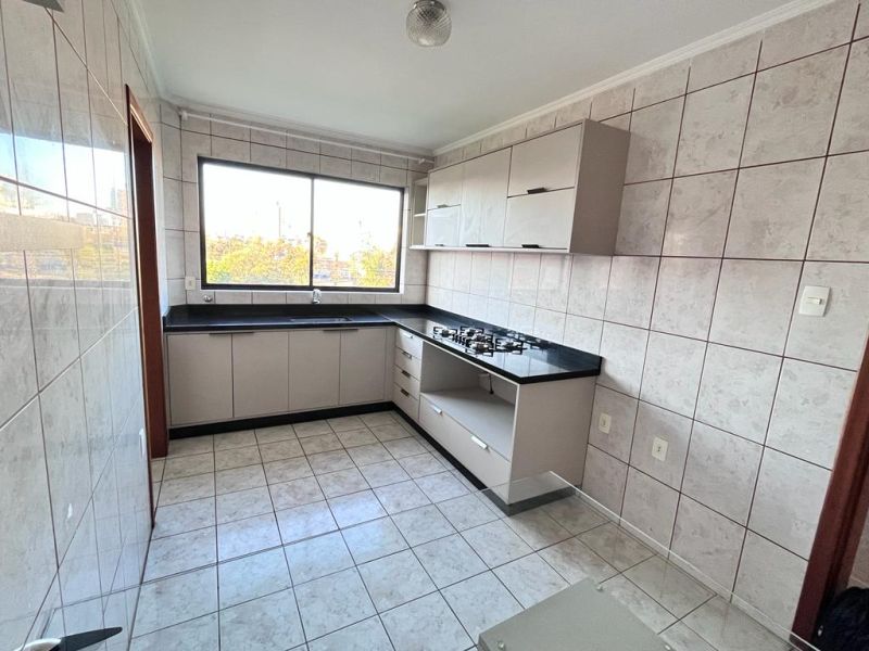 Apto 2 quartos  no bairro CENTRO em LAGES