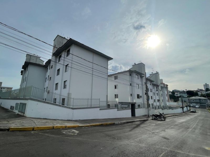Apto 2 quartos  no bairro VILA NOVA em LAGES