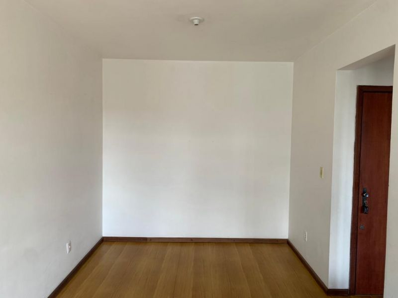 Apto 3 quartos  no bairro CENTRO em LAGES