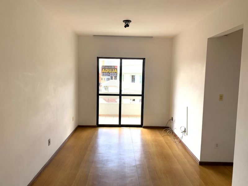 Apto 3 quartos  no bairro CENTRO em LAGES