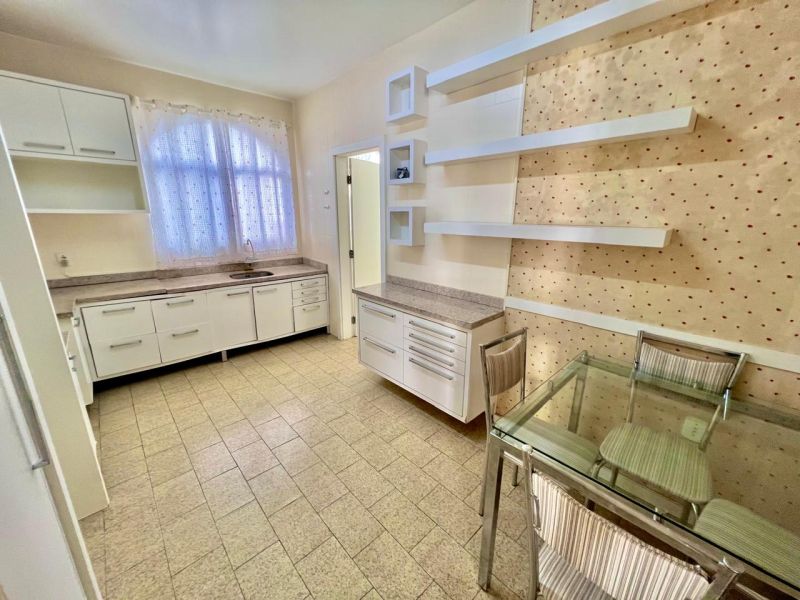 Apto 3 quartos  no bairro CENTRO em LAGES