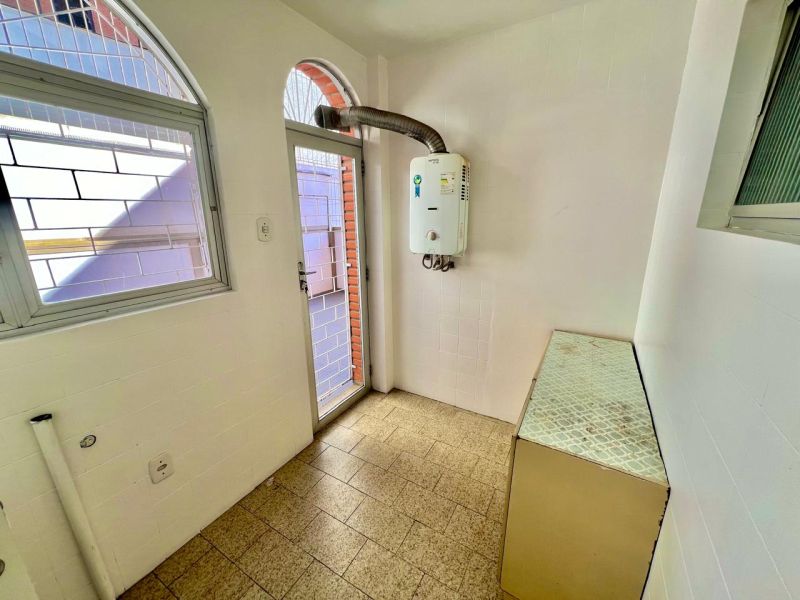 Apto 3 quartos  no bairro CENTRO em LAGES