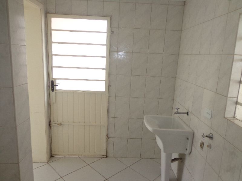 Casa 2 quartos  no bairro CORAL em LAGES