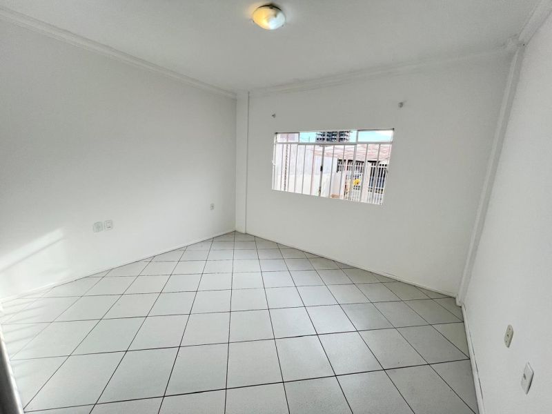 Casa 2 quartos  no bairro CORAL em LAGES