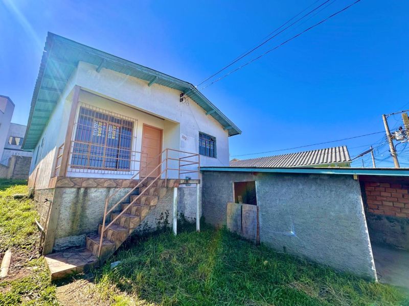 Casa 3 quartos  no bairro CARAVÁGIO em LAGES