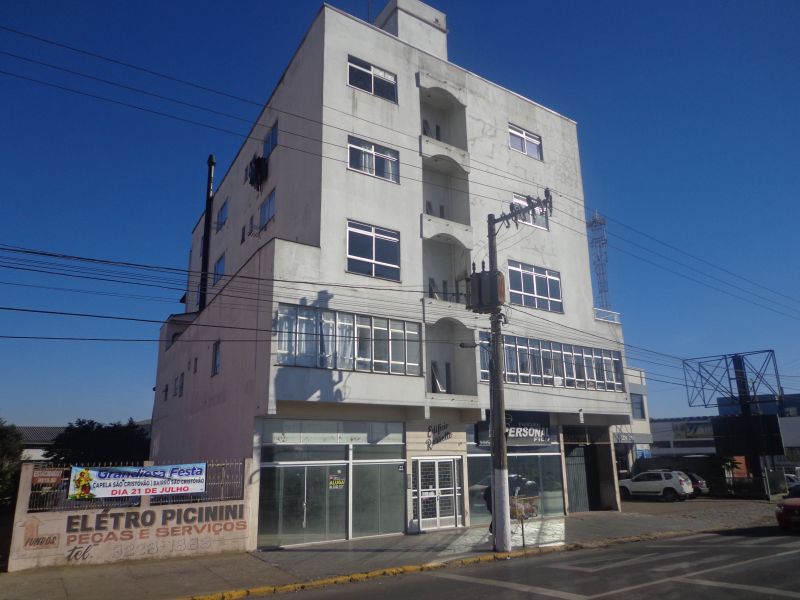 Apto 2 quartos  no bairro CORAL em LAGES