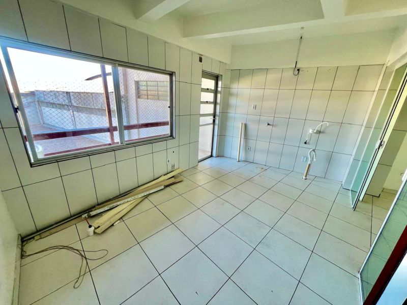 Apto 2 quartos  no bairro CORAL em LAGES