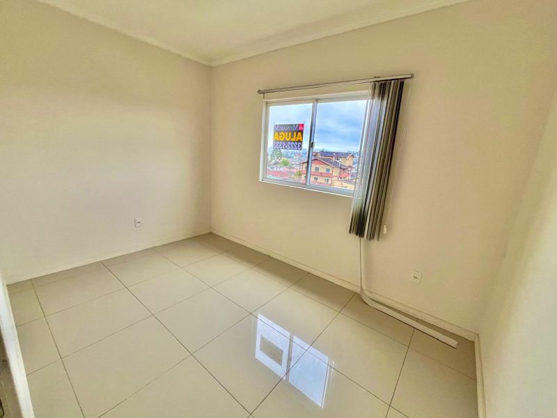 Apto 2 quartos  no bairro CONTA DINHEIRO em LAGES