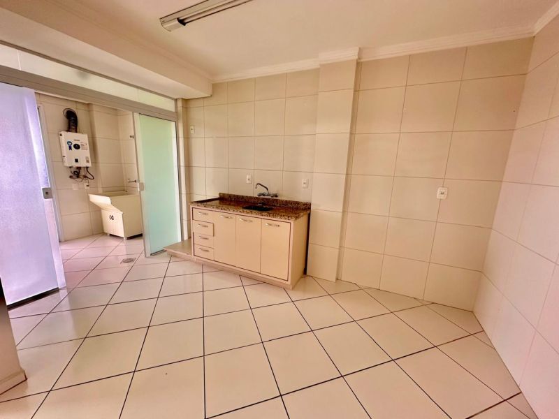 Apto 2 quartos  no bairro CENTRO em LAGES